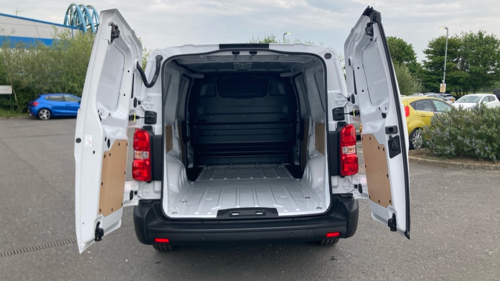 Vauxhall Vivaro L2 Diesel 2.0 Turbo D 145 Prime H1 Van - Image 3