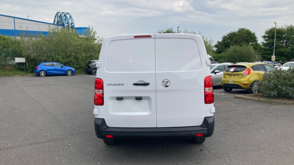 Vauxhall Vivaro L2 Diesel 2.0 Turbo D 145 Prime H1 Van - Image 11