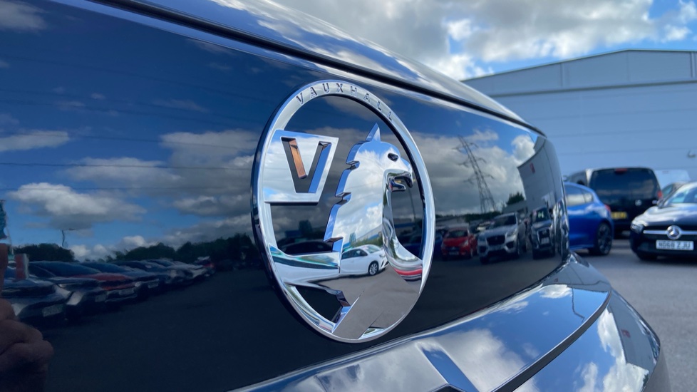 Vauxhall Vivaro L2 Diesel 2.2 Turbo D 150 Pro H1 Double Cab Auto - Image 22