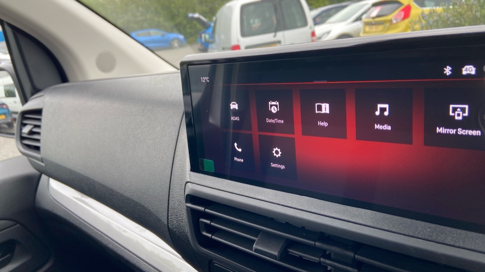 Vauxhall Vivaro L2 Diesel 2.2 Turbo D 150 Prime H1 Van - Image 34