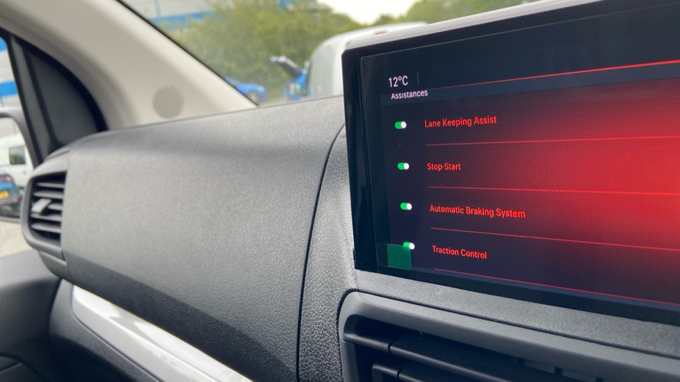 Vauxhall Vivaro L2 Diesel 2.2 Turbo D 150 Prime H1 Van - Image 35