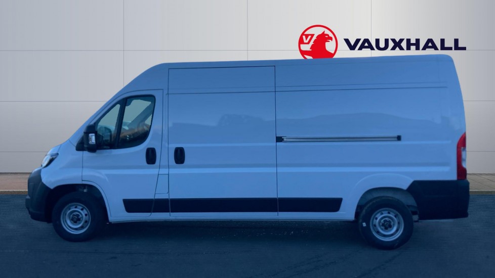 Vauxhall Movano 3500 L3 Diesel Fwd 2.2 Turbo D 140 H2 Van Prime - Image 6