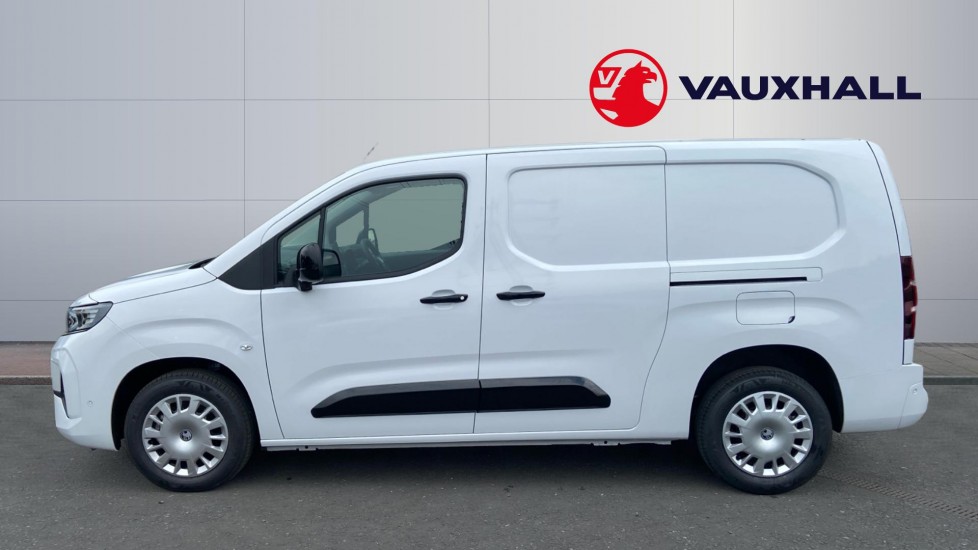 Vauxhall Combo Cargo Combo Xl Diesel 1.5 Turbo D 100ps Pro H1 Van - Image 4