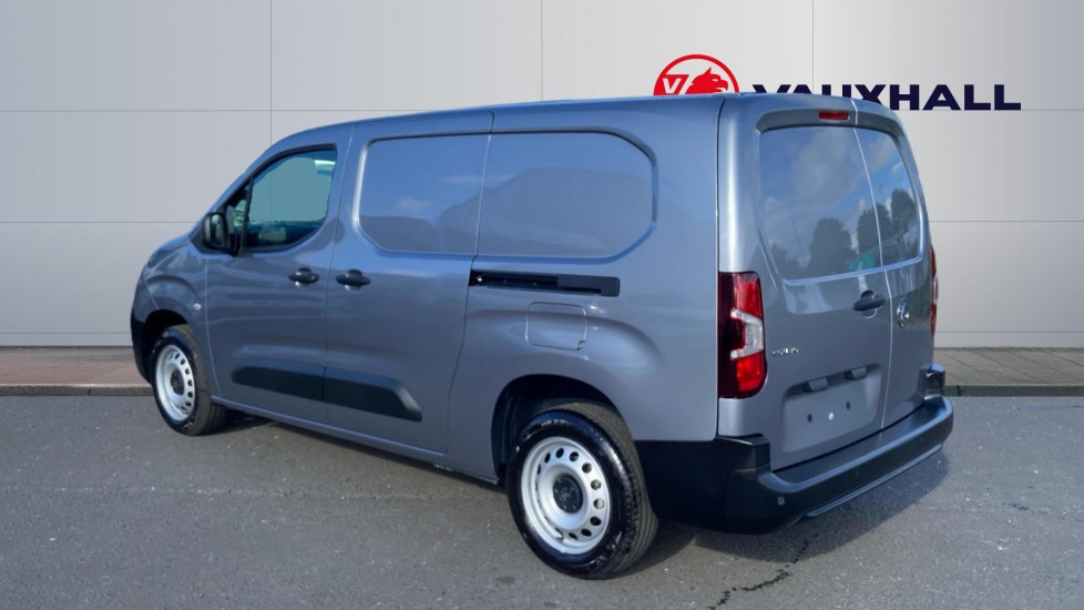 Vauxhall Combo Cargo Combo Xl Diesel 1.5 Turbo D 100ps Prime Plus H1 Van - Image 4