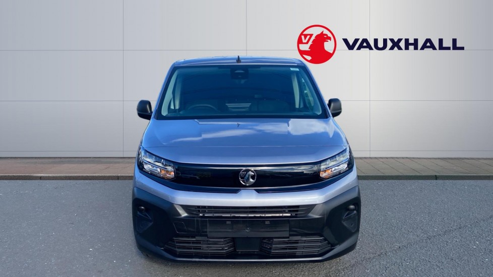 Vauxhall Combo Cargo Combo Xl Diesel 1.5 Turbo D 100ps Prime Plus H1 Van - Image 9