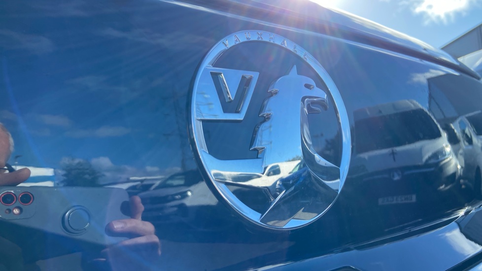 Vauxhall Combo Cargo Combo Xl Diesel 1.5 Turbo D 100ps Prime Plus H1 Van - Image 21