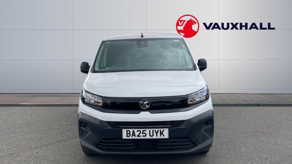 Vauxhall Combo Cargo Combo Diesel 1.5 Turbo D 100ps Prime Plus H1 Van - Image 10