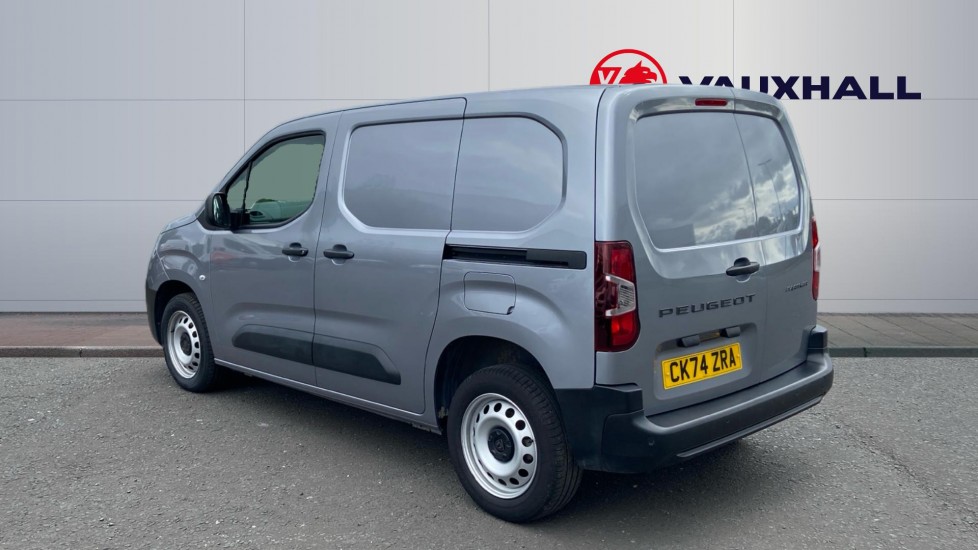 Peugeot Partner Standard Diesel 1.5 BlueHDi 130 Professional Van EAT8 - Image 5