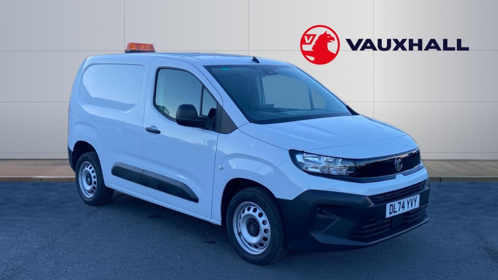 Vauxhall Combo Cargo Combo Diesel 1.5 Turbo D 100ps Prime H1 Van - Image 1