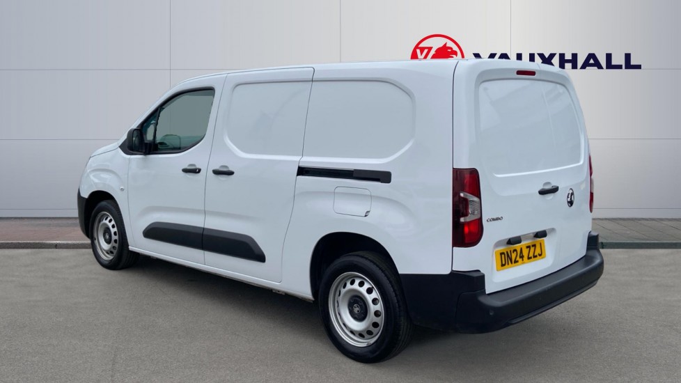 Vauxhall Combo Cargo Combo Xl Diesel 1.5 Turbo D 100ps Prime H1 Crew Van - Image 4