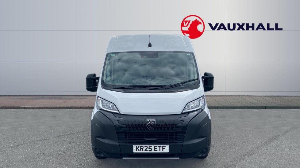 Peugeot Boxer 3500 L3 Diesel 2.2 BlueHDi 140 H2 Van Professional - Image 8