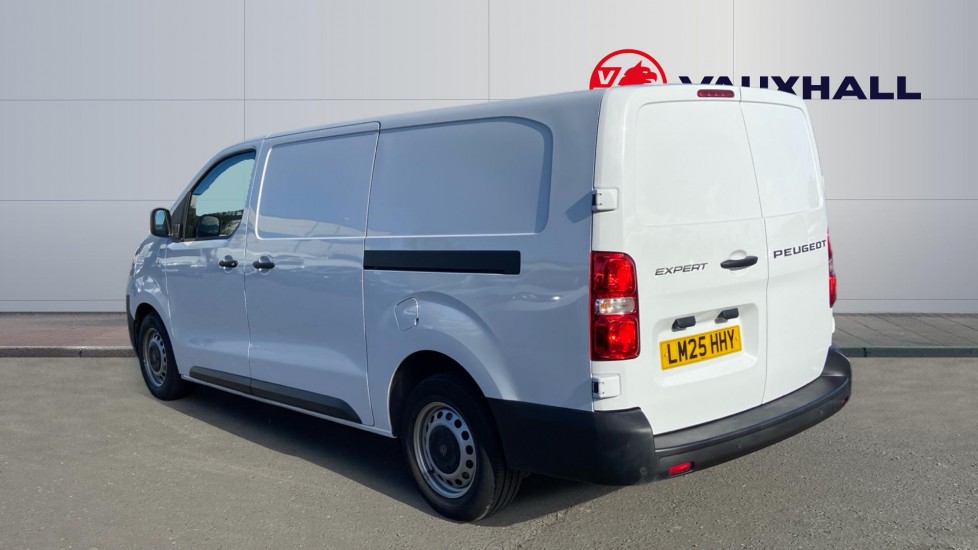 Peugeot Expert L2 Diesel 1.5 BlueHDi 120 Professional Van - Image 4