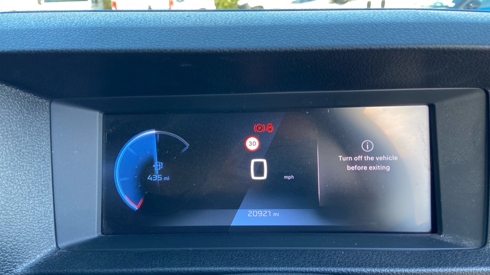 Peugeot Expert L2 Diesel 1.5 BlueHDi 120 Professional Van - Image 19