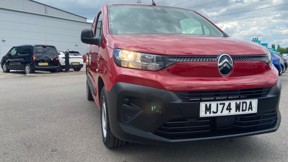 Citroen Berlingo M Diesel 1.5 BlueHDi 100ps Van Enterprise - Image 23