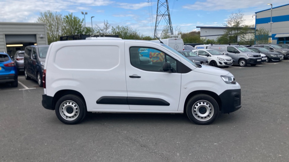 Citroen Berlingo M Petrol 1.2 PureTech 1000Kg Enterprise Ed 110ps 6 Spd S/S - Image 11