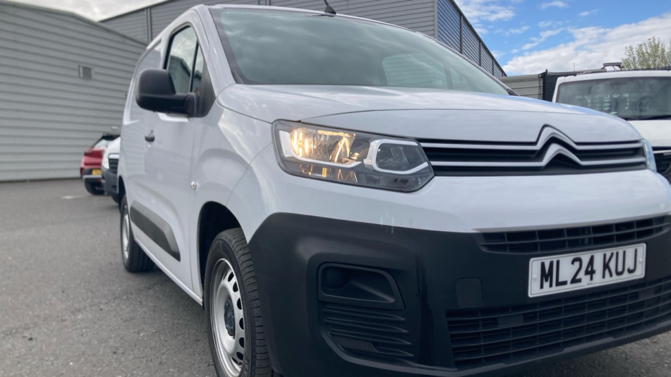 Citroen Berlingo M Petrol 1.2 PureTech 1000Kg Enterprise Ed 110ps 6 Spd S/S - Image 23