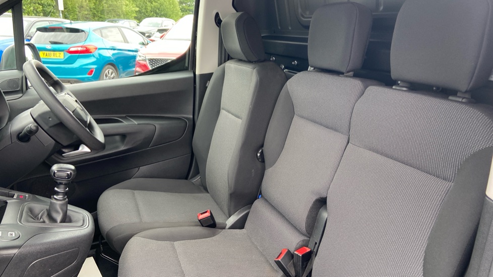 Citroen Berlingo M Diesel 1.5 BlueHDi 100ps Van Enterprise Plus - Image 2