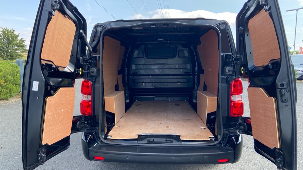 Vauxhall Vivaro L2 Diesel 2.0 Turbo D 145 Pro H1 Van - Image 5