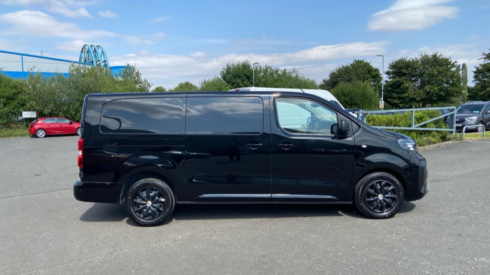 Vauxhall Vivaro L2 Diesel 2.0 Turbo D 145 Pro H1 Van - Image 11