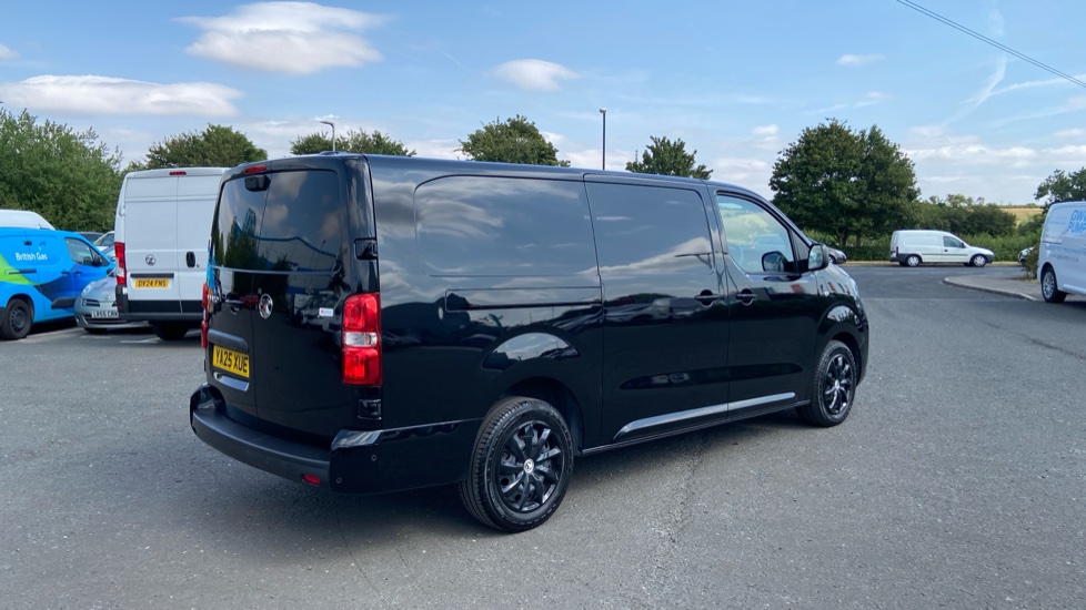 Vauxhall Vivaro L2 Diesel 2.0 Turbo D 145 Pro H1 Van - Image 12