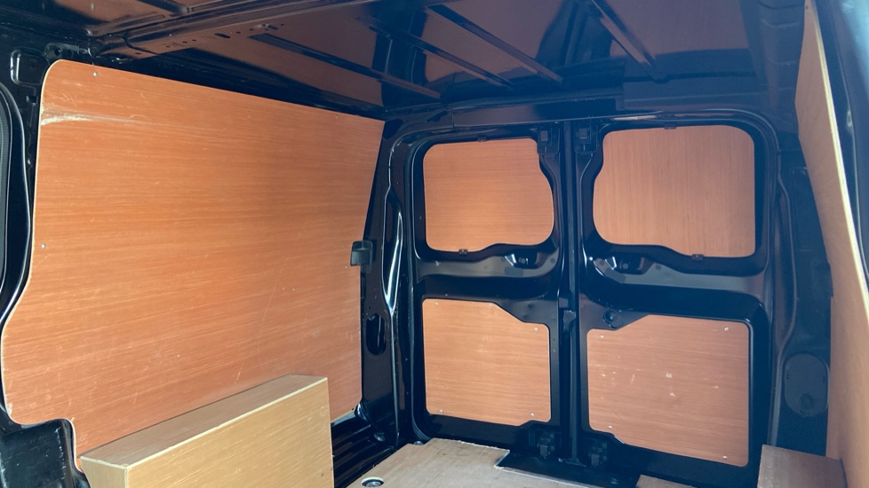 Vauxhall Vivaro L2 Diesel 2.0 Turbo D 145 Pro H1 Van - Image 15