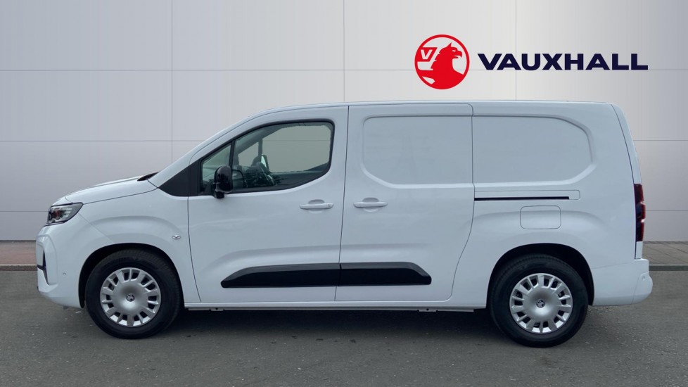Vauxhall Combo Cargo Combo Xl Electric 100kW Pro 52kWh H1 Van Auto - Image 6