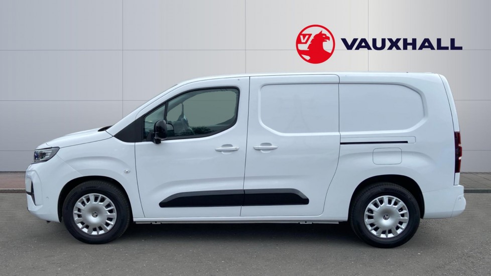 Vauxhall Combo Cargo Combo Xl Electric 100kW Pro 52kWh H1 Van Auto - Image 6