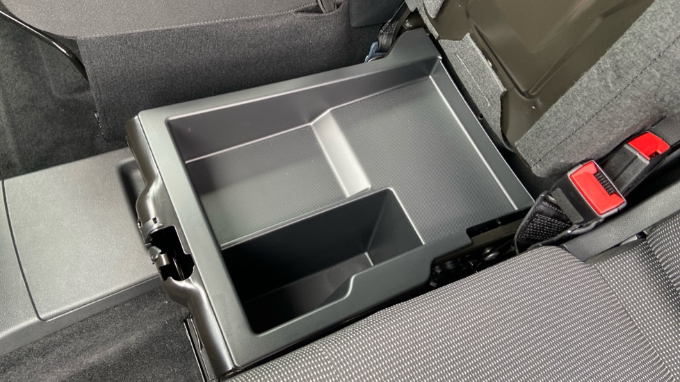 Vauxhall Combo Cargo Combo Xl Electric 100kW Pro 52kWh H1 Van Auto - Image 38