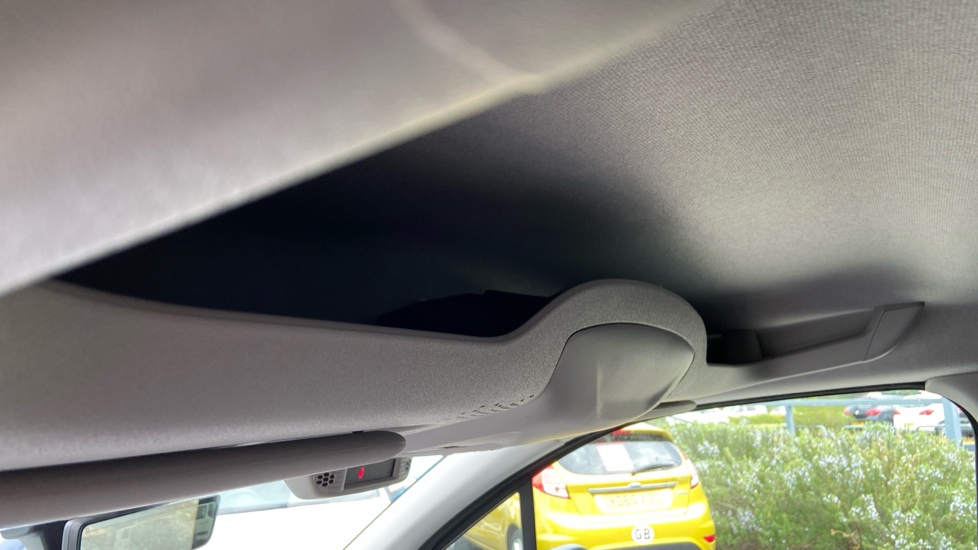 Vauxhall Combo Cargo Combo Xl Electric 100kW Pro 52kWh H1 Van Auto - Image 40
