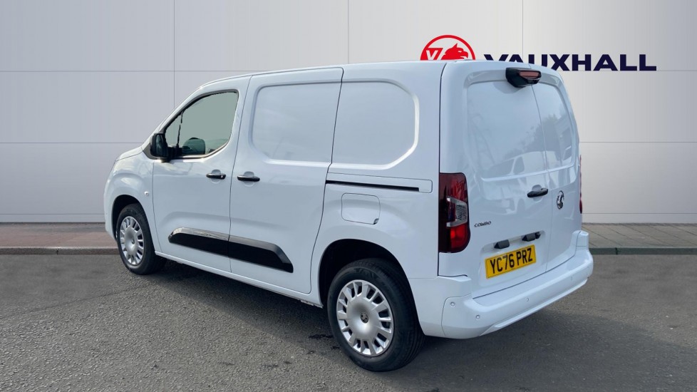 Vauxhall Combo Cargo Combo Diesel 1.5 Turbo D 100ps Pro H1 Van - Image 2
