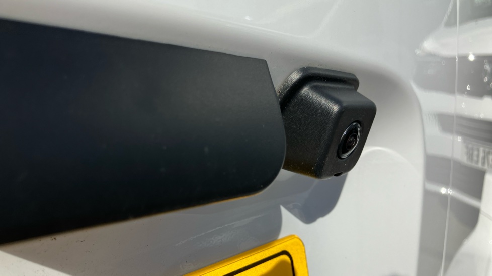Vauxhall Combo Cargo Combo Xl Diesel 1.5 Turbo D 100ps Pro H1 Van - Image 28