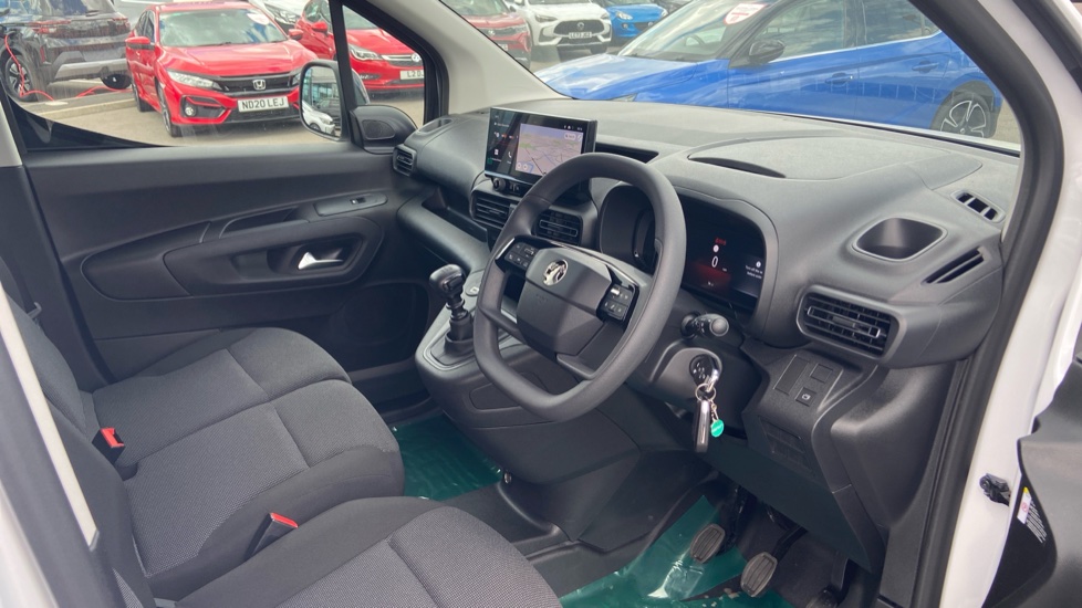 Vauxhall Combo Cargo Combo Xl Diesel 1.5 Turbo D 100ps Pro H1 Van - Image 8