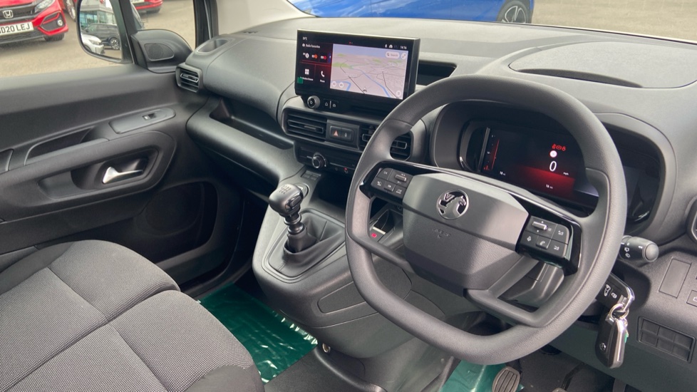 Vauxhall Combo Cargo Combo Xl Diesel 1.5 Turbo D 100ps Pro H1 Van - Image 16