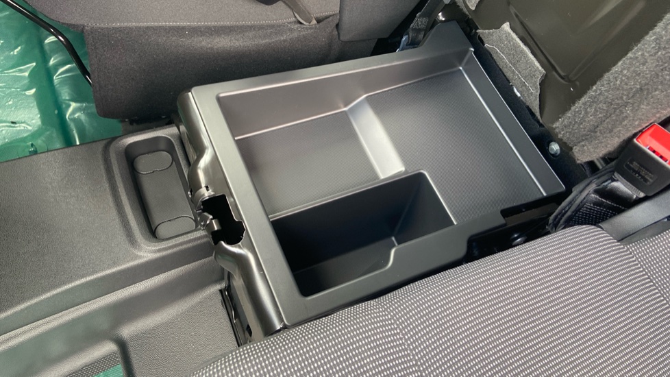 Vauxhall Combo Cargo Combo Xl Diesel 1.5 Turbo D 100ps Pro H1 Van - Image 36