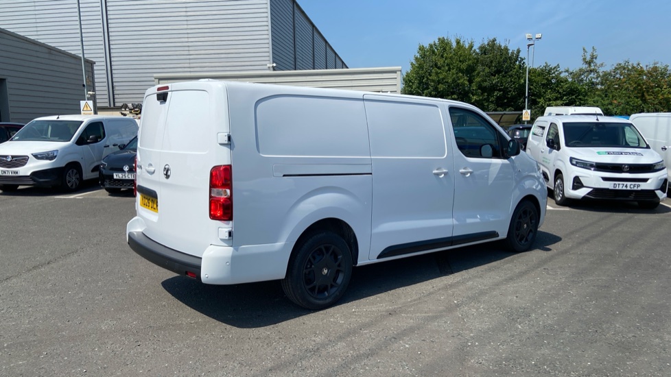 Vauxhall Vivaro L2 Diesel 1.5 Turbo D 120 Pro H1 Van - Image 12