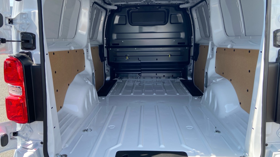 Vauxhall Vivaro L2 Diesel 1.5 Turbo D 120 Pro H1 Van - Image 14