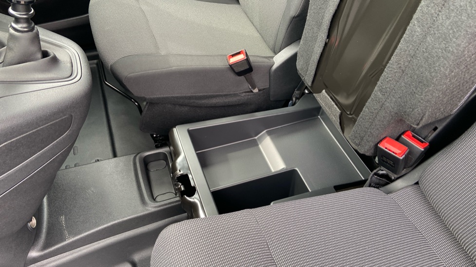 Vauxhall Combo Cargo Combo Diesel 1.5 Turbo D 100 Prime+ H1 Van [Reduced Payload] - Image 29