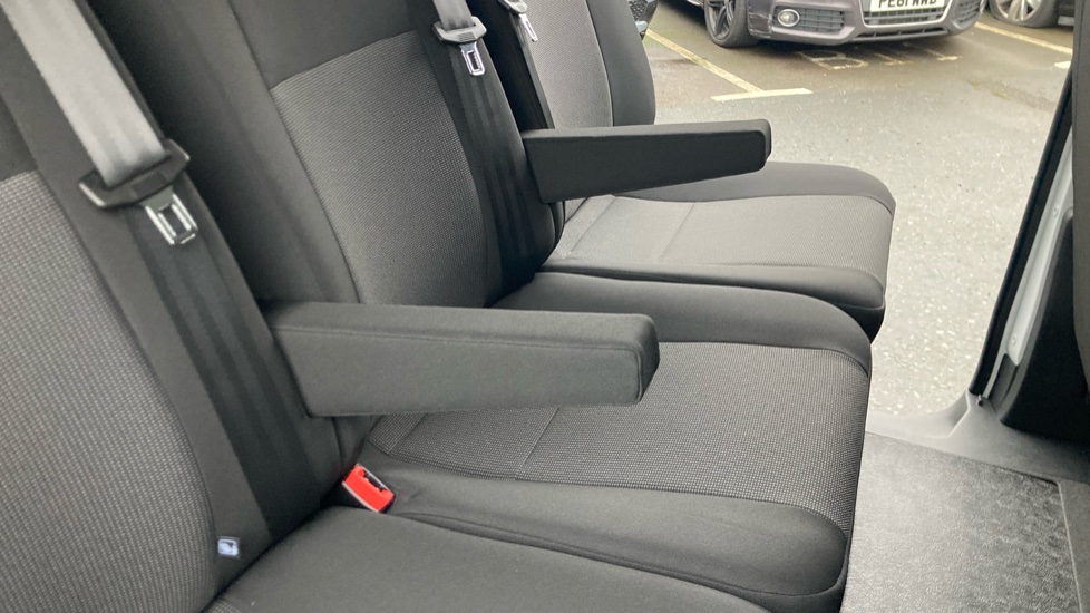 Vauxhall Vivaro L2 Diesel 2.0 Turbo D 145 Prime H1 Double Cab - Image 27