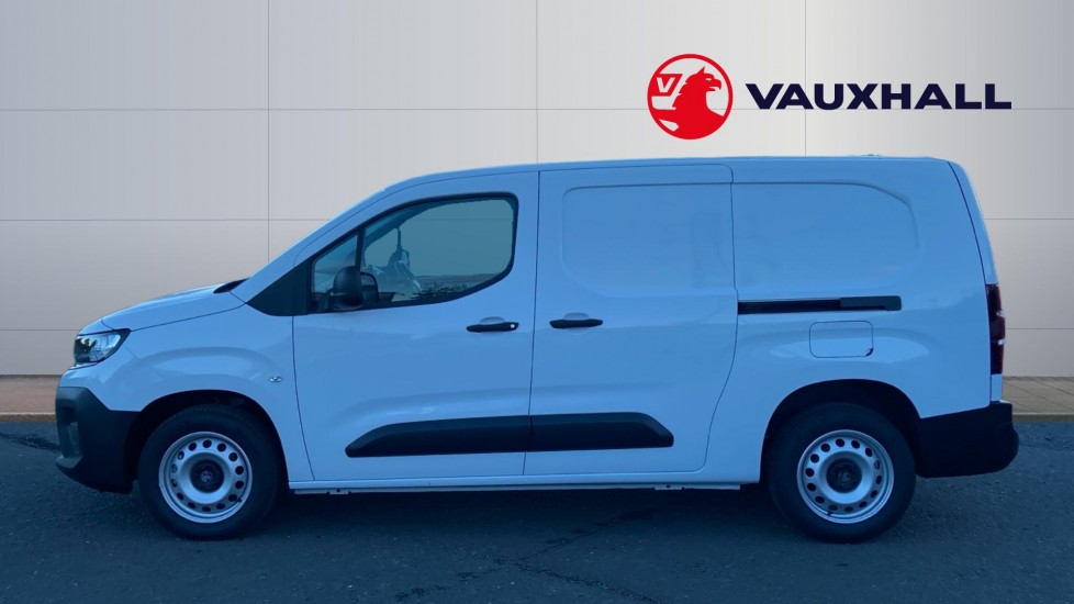 Vauxhall Combo Cargo Combo Xl Diesel 1.5 Turbo D 100ps Prime Plus H1 Van - Image 4