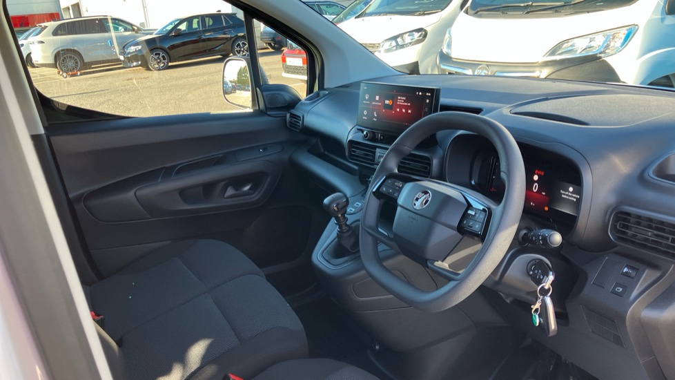 Vauxhall Combo Cargo Combo Xl Diesel 1.5 Turbo D 100ps Prime Plus H1 Van - Image 6