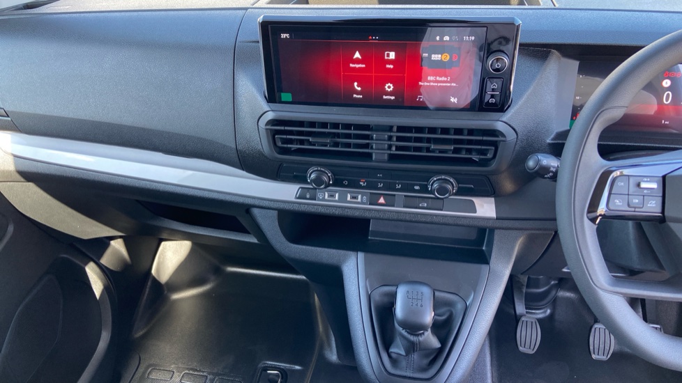 Vauxhall Vivaro L1 Diesel 2.0 Turbo D 145 Pro H1 Van - Image 17