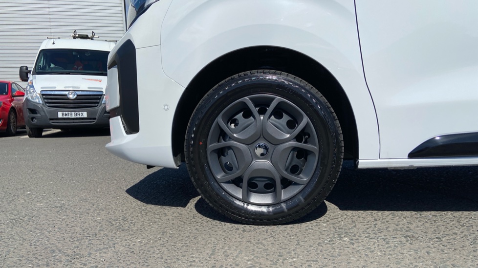 Vauxhall Vivaro L1 Diesel 2.0 Turbo D 145 Pro H1 Van - Image 19