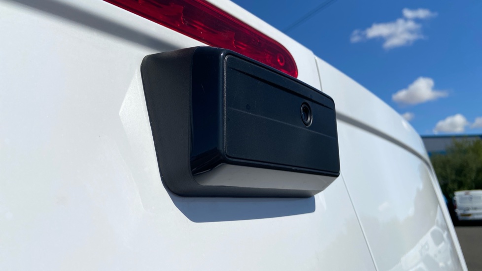 Vauxhall Vivaro L1 Diesel 2.0 Turbo D 145 Pro H1 Van - Image 28