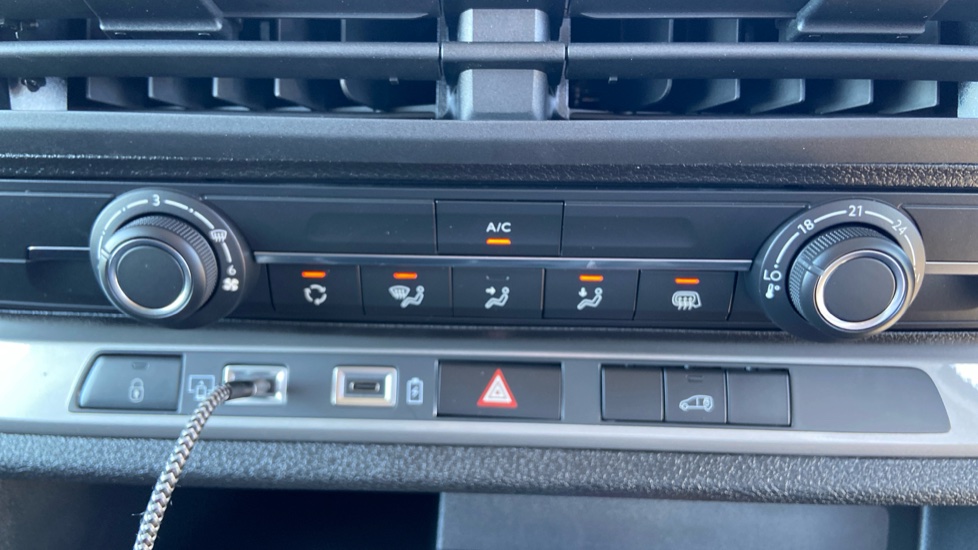 Vauxhall Vivaro L1 Diesel 2.0 Turbo D 145 Pro H1 Van - Image 50