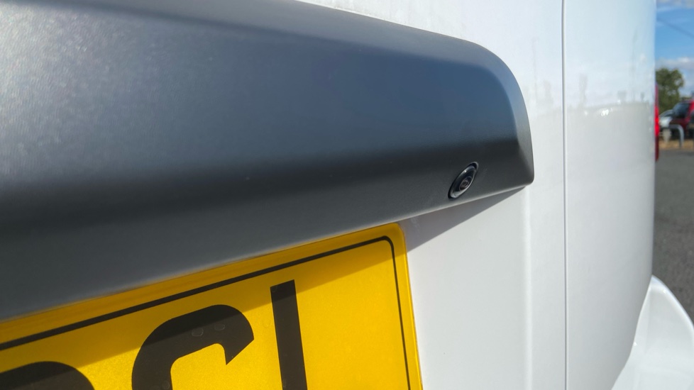 Vauxhall Vivaro L1 Diesel 2.0 Turbo D 145 Pro H1 Van - Image 29