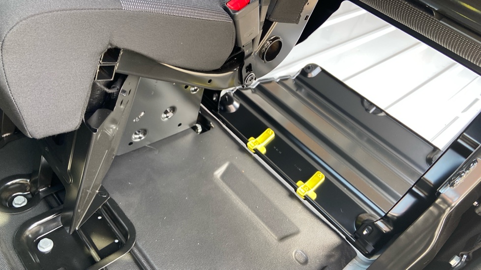 Vauxhall Vivaro L1 Diesel 2.0 Turbo D 145 Pro H1 Van - Image 33