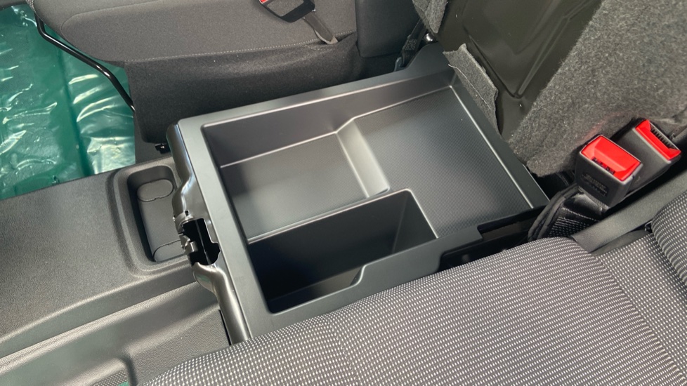Vauxhall Combo Cargo Combo Xl Diesel 1.5 Turbo D 100ps Pro H1 Van - Image 35