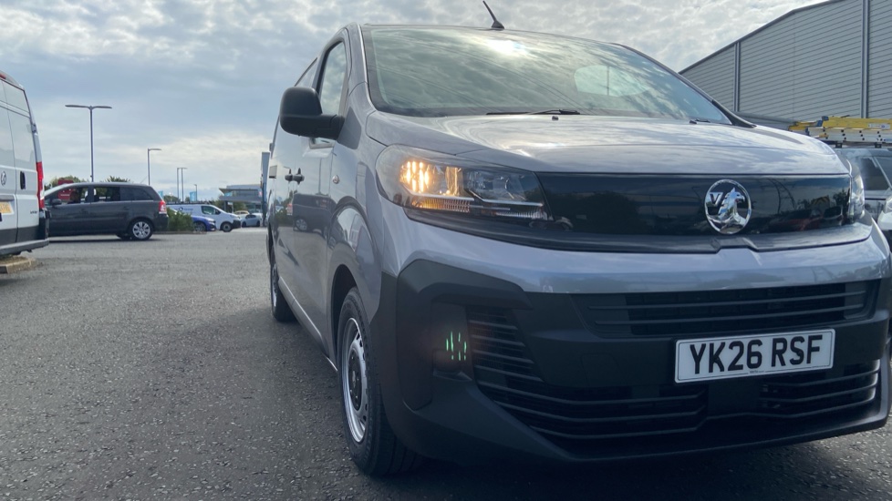 Vauxhall Vivaro L2 Diesel 2.2 Turbo D 150 Prime H1 Van - Image 23