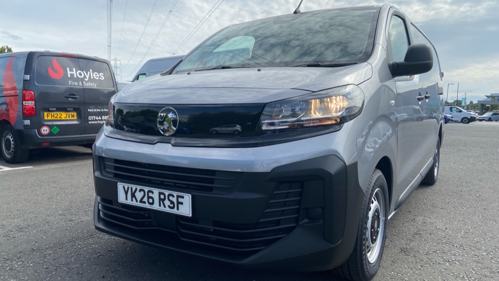 Vauxhall Vivaro L2 Diesel 2.2 Turbo D 150 Prime H1 Van - Image 24