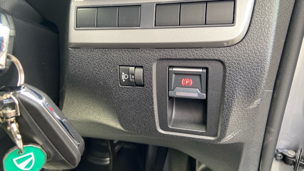 Vauxhall Vivaro L2 Diesel 2.2 Turbo D 150 Prime H1 Van - Image 33